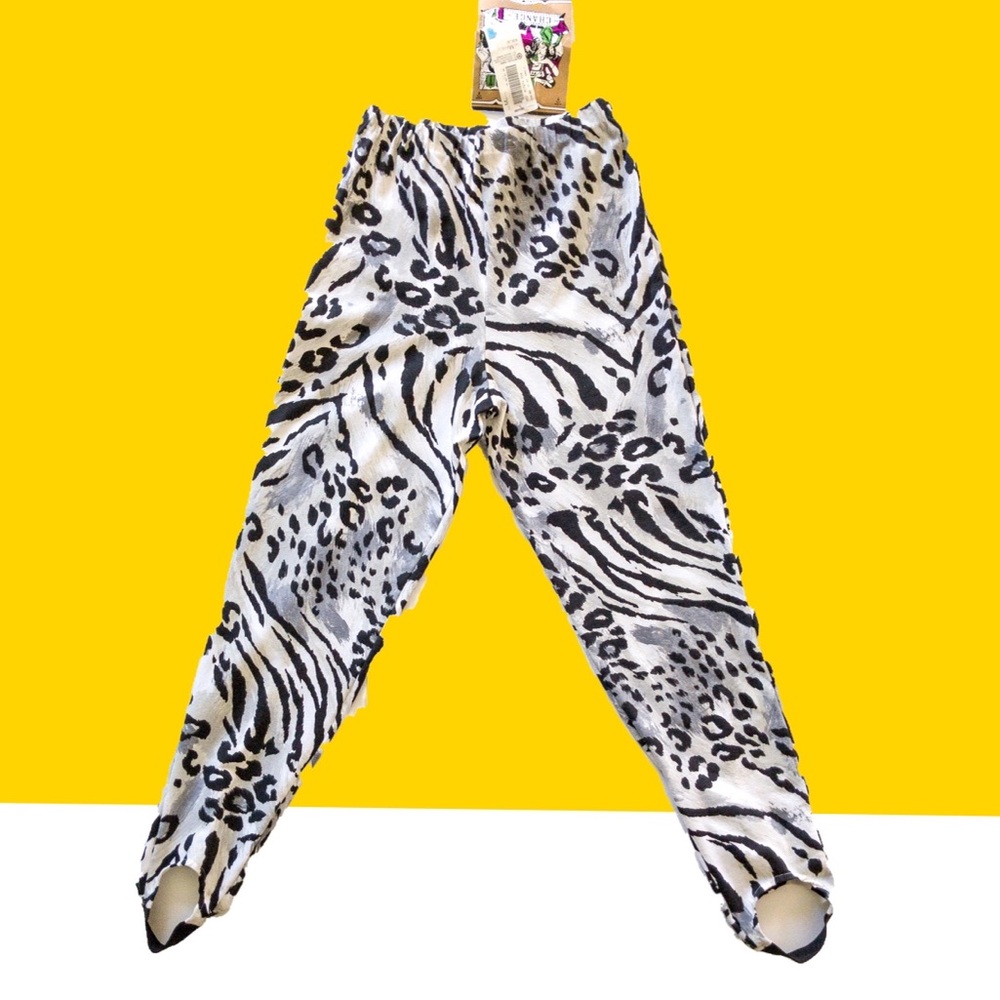 Vintage high waist stirrup leggings